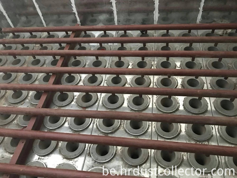 Вясна абяспыльвання шкілет Spring dedusting skeleton